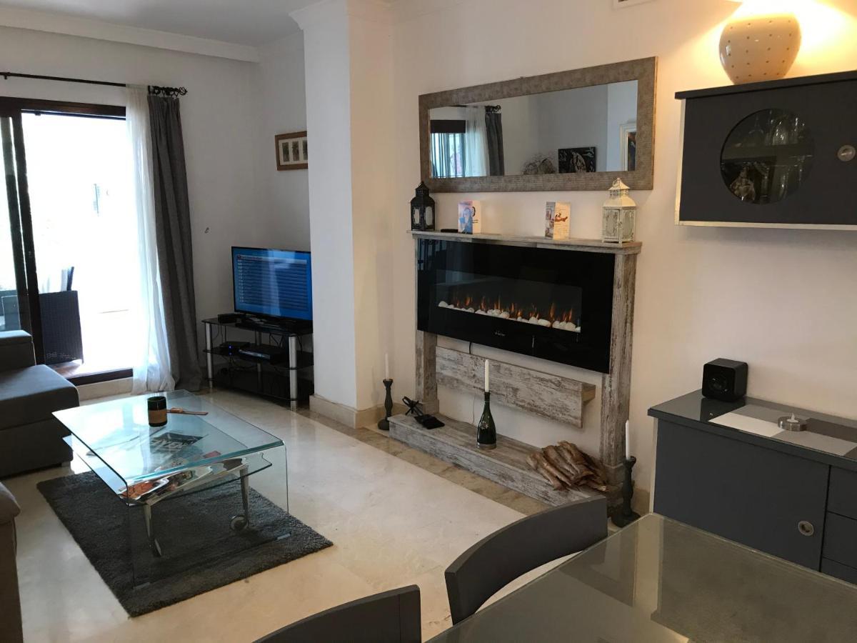 2 Bed Apartment In San Pedro Marbella Exterior foto